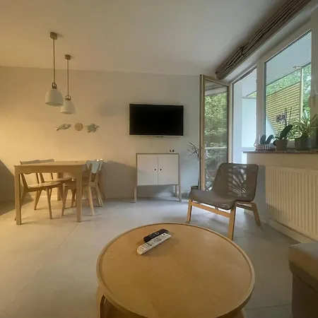 Piaskowy Sloneczne Tarasy 350 M Od Plazy Appartement Dziwnówek